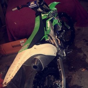 Meet your Posher, Brady